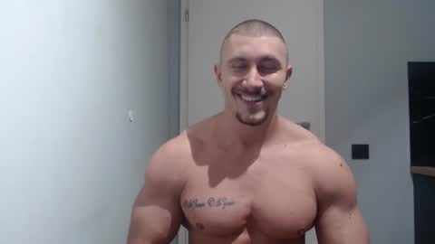  ------- SEX SHOW WITH GUYS AND GIRLS  MUSCLE SHOW online show from November 24, 2024, 4:16 pm