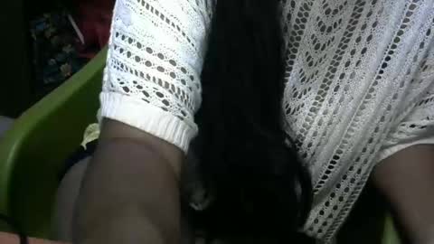 angelpriya555 online show from December 28, 2024, 5:44 pm