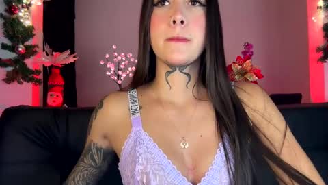 annaa__ online show from December 9, 2024, 1:02 am