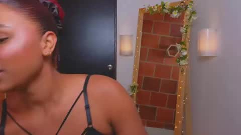 anne_rachel online show from January 14, 2025, 9:11 pm