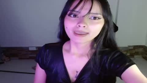 annie_rosse16 online show from November 14, 2024, 8:47 pm