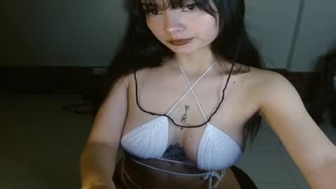 annie_rosse16 online show from November 28, 2024, 10:31 pm