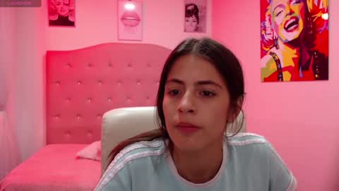 annielovex online show from November 22, 2024, 11:33 am