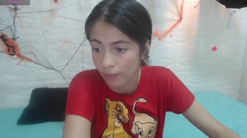 annielovex online show from November 26, 2024, 11:45 am