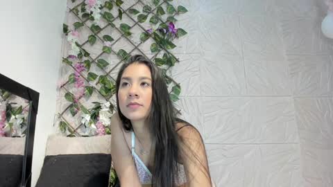 AntonellaRose21 online show from November 28, 2024, 2:00 pm