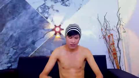 anyelo_sexyhot online show from December 4, 2024, 7:50 pm