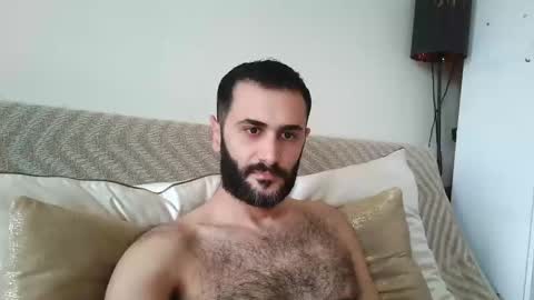 hairycub online show from December 16, 2024, 6:07 am