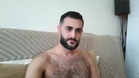 hairycub online show from December 20, 2024, 8:13 am