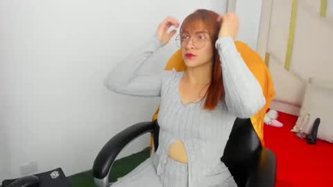 ariannalopez_ online show from January 4, 2025, 2:57 am