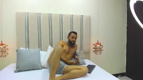 aron_bakerr online show from February 12, 2025, 4:03 am