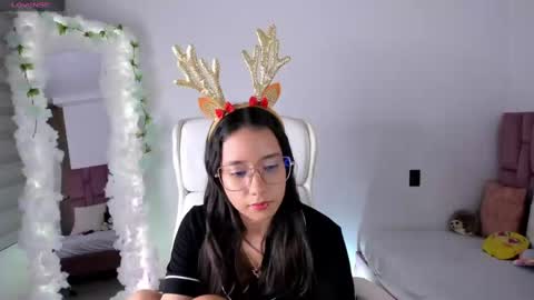 Lia Rose online show from November 22, 2024, 4:01 am