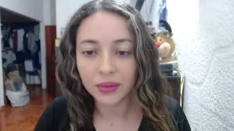 ashlye_rosee online show from December 29, 2024, 2:23 am