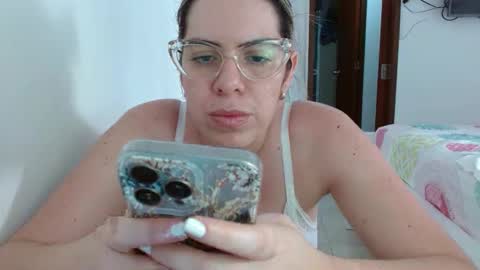 AshlyMoon online show from December 20, 2024, 7:21 pm