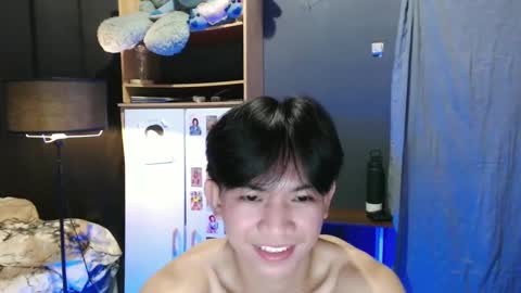 asian_wayne online show from January 20, 2025, 12:52 pm