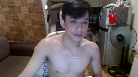 asiandreamboyx online show from November 16, 2024, 5:48 am