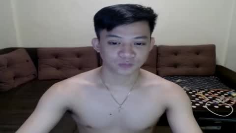 asiandreamboyx online show from December 12, 2024, 3:57 am