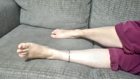 Asianfeetsuasian online show from January 6, 2025, 11:41 pm