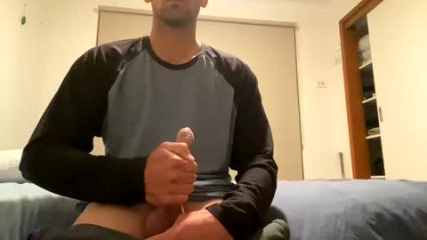 athleticallyhung online show from December 18, 2024, 11:54 am