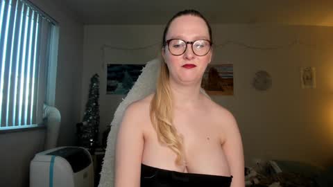 AudreyAlien online show from November 14, 2024, 4:19 pm