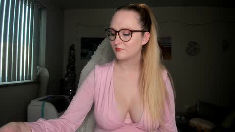 AudreyAlien online show from November 23, 2024, 11:01 pm