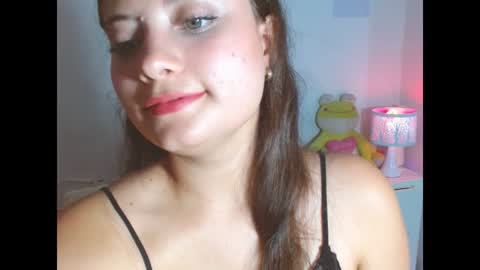 aurora_lenovic online show from November 30, 2024, 5:08 pm