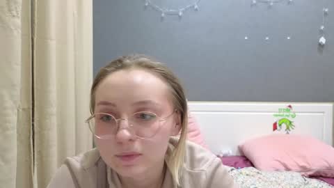 avgustina_love online show from December 30, 2024, 8:51 pm