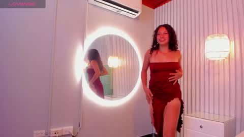 axel_bailey online show from December 5, 2024, 4:16 am