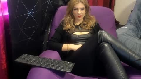 Dominatrix Queen online show from January 11, 2025, 12:34 pm