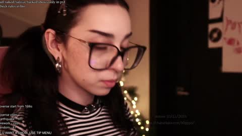 your fuckdoll  sub girl  MORE ME  online show from December 10, 2024, 6:51 pm