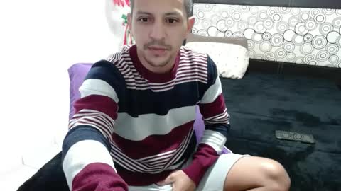 YOANDRES online show from December 23, 2024, 12:32 pm