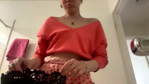 bby_julesss online show from January 7, 2025, 9:59 pm