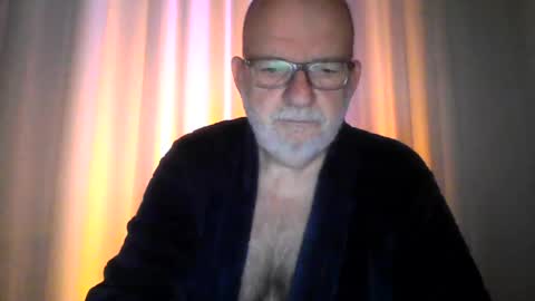 Beardman online show from December 25, 2024, 6:43 am