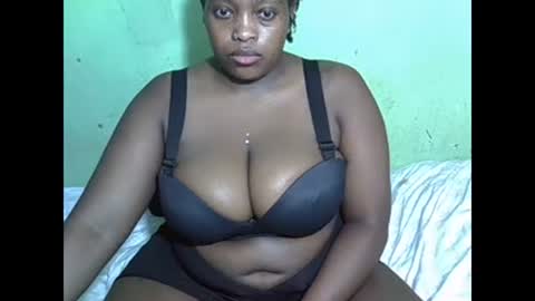 my name is kianah nice to meet u can you follow me for more show honey rate me please its impotant online show from January 10, 2025, 7:02 am