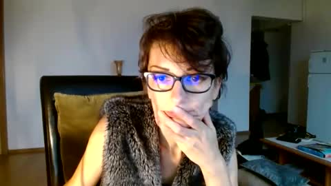 Raluca online show from November 12, 2024, 2:37 pm