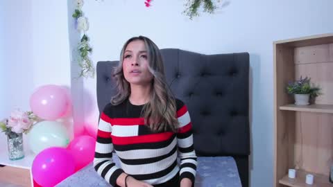 beccamilanni online show from November 18, 2024, 12:40 pm