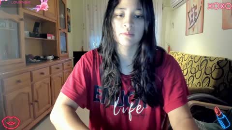 bella_pocahontas3 online show from November 17, 2024, 4:41 pm