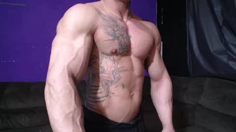 bestmuscle online show from November 15, 2024, 8:30 pm