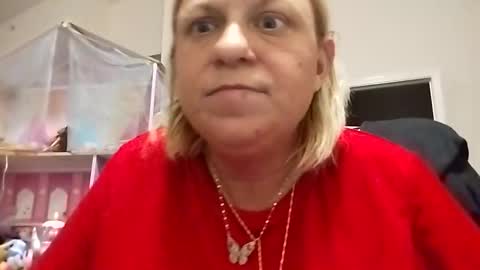 betsygore78 online show from February 6, 2025, 10:56 am