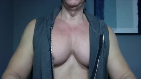 BGDKMUSCLEGUY - SELECTED BY CHATURBATE AS A TOP BROADCASTER FOR 2023 online show from December 4, 2024, 6:12 pm