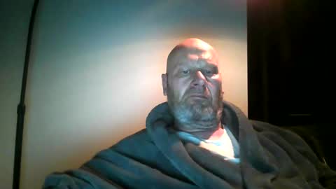 bigmike3339 online show from December 7, 2024, 5:40 am