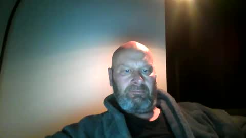 bigmike3339 online show from November 28, 2024, 4:47 am