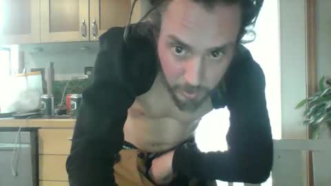 bihippieboybooty online show from December 30, 2024, 8:08 pm