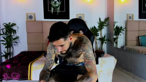 billi_ink777 online show from November 26, 2024, 4:35 am