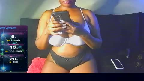 black_sexyfish online show from December 9, 2024, 8:42 pm