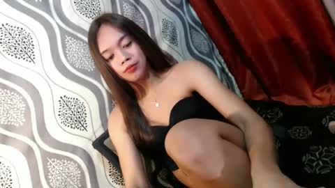 sweetyluna online show from December 27, 2024, 8:28 pm