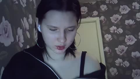 bony_may4 online show from January 10, 2025, 6:37 pm