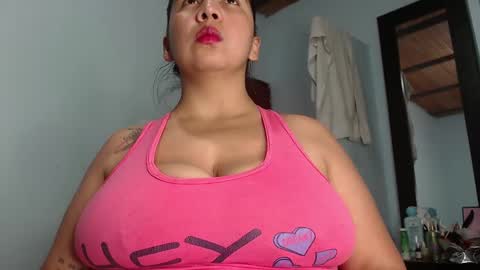 Luciana independent model online show from December 20, 2024, 8:36 pm