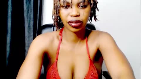 bouncingx_ass online show from December 15, 2024, 4:22 pm