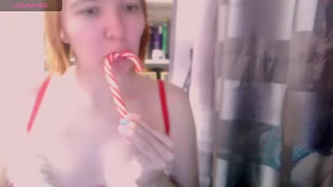 Brattyfoxygirl online show from December 25, 2024, 4:21 pm