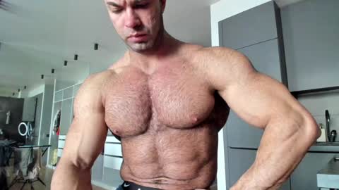 bretman_narcissus online show from December 5, 2024, 8:33 am